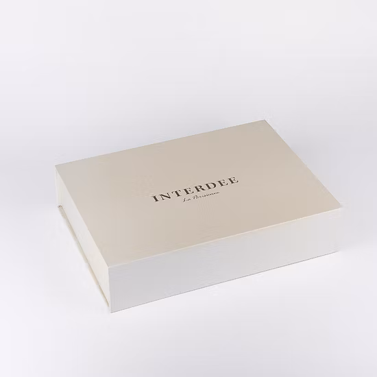 China Custom Foldable Cardboard Cosmetics Makeup Jewelry Clothes Magnetic Paper Gift Packing Box Watch Wedding Party Festival Gift Packaging Box