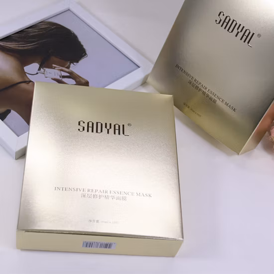 Caja de empaquetado de papel metálica plegable de la cartulina del oro de la caja con el logotipo personalizado usado para el embalaje de la máscara